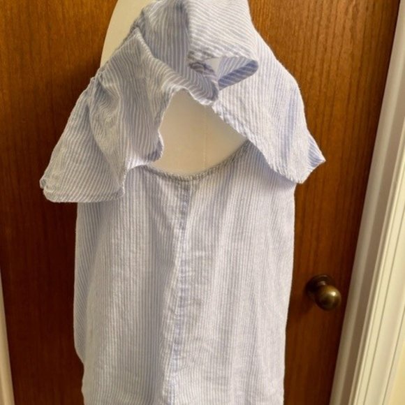 Tresics light blue & white stripe ruffle on or off the shoulder top - Picture 3 of 5